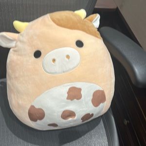 Cow squishmallow